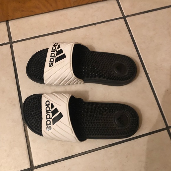 Adidas white slides - Picture 1 of 2